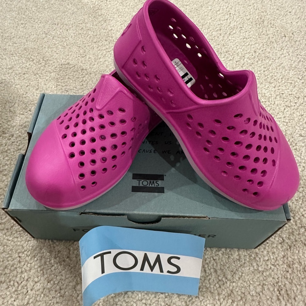 New Toms Romper Shoe pink
